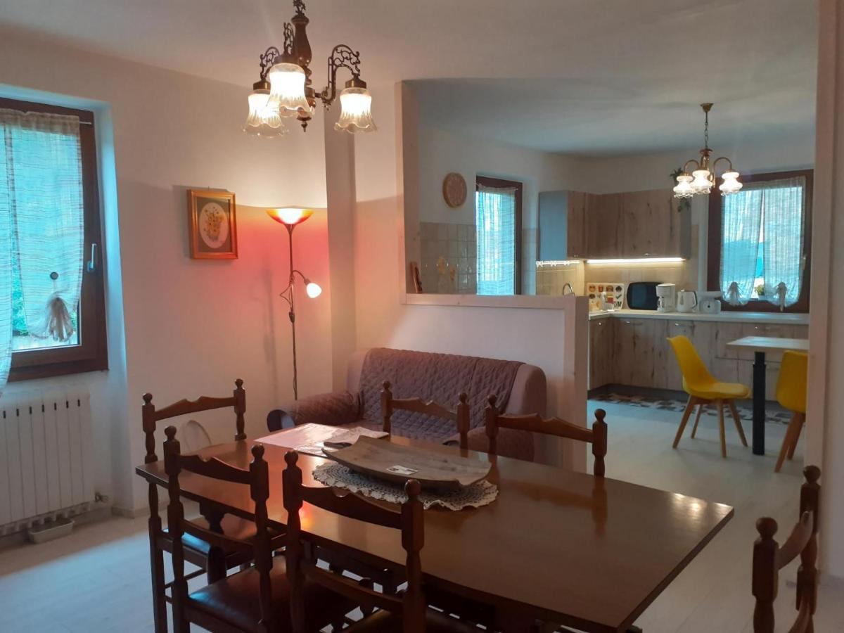 Ca' Albano Apartamento Mezzolago Exterior foto