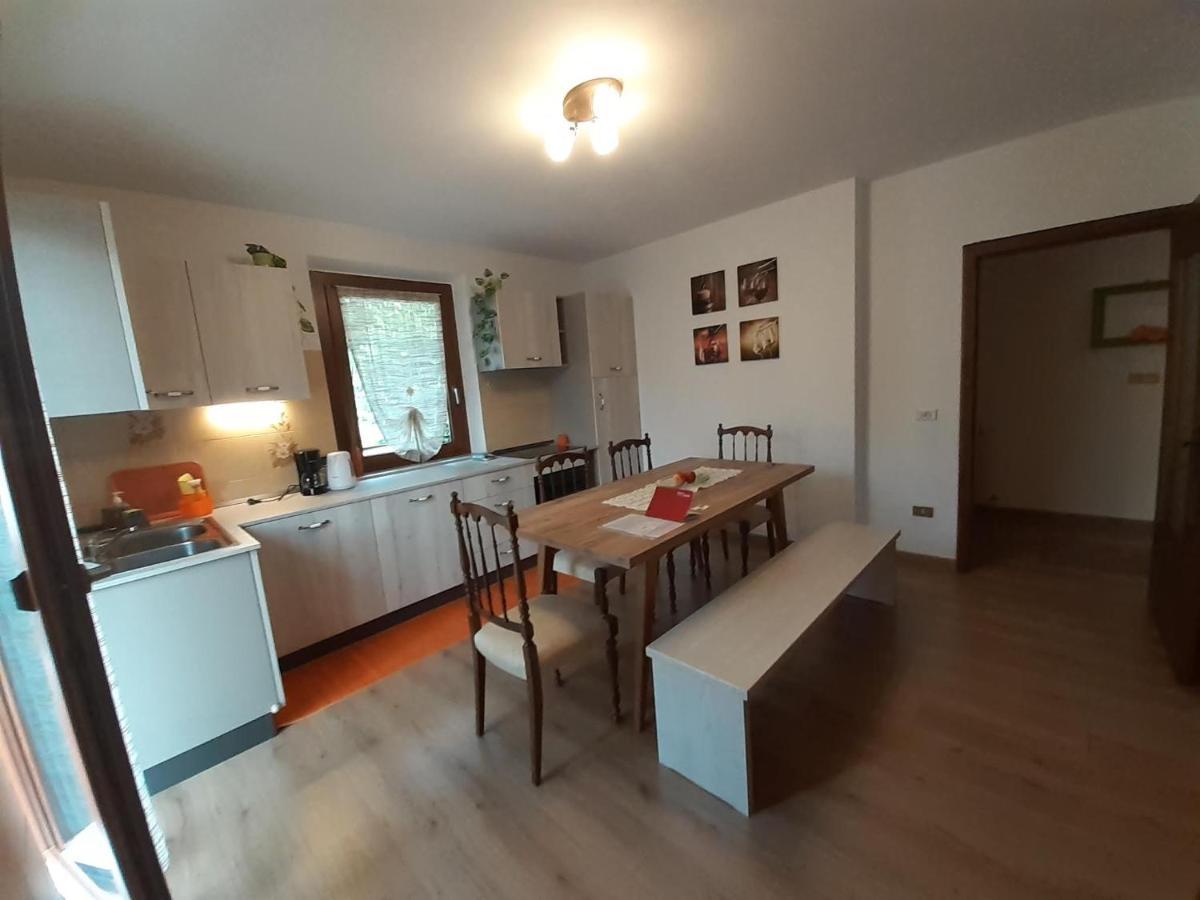 Ca' Albano Apartamento Mezzolago Exterior foto