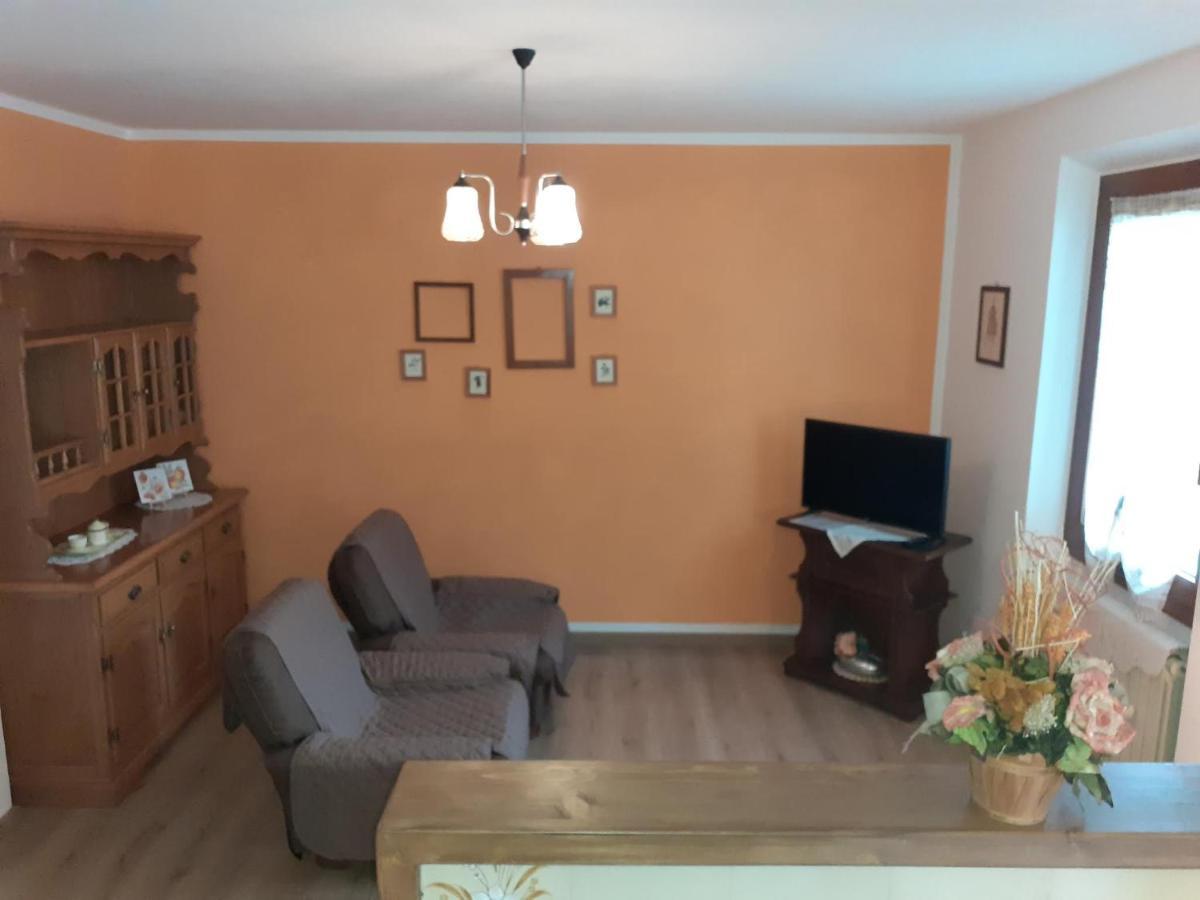 Ca' Albano Apartamento Mezzolago Exterior foto